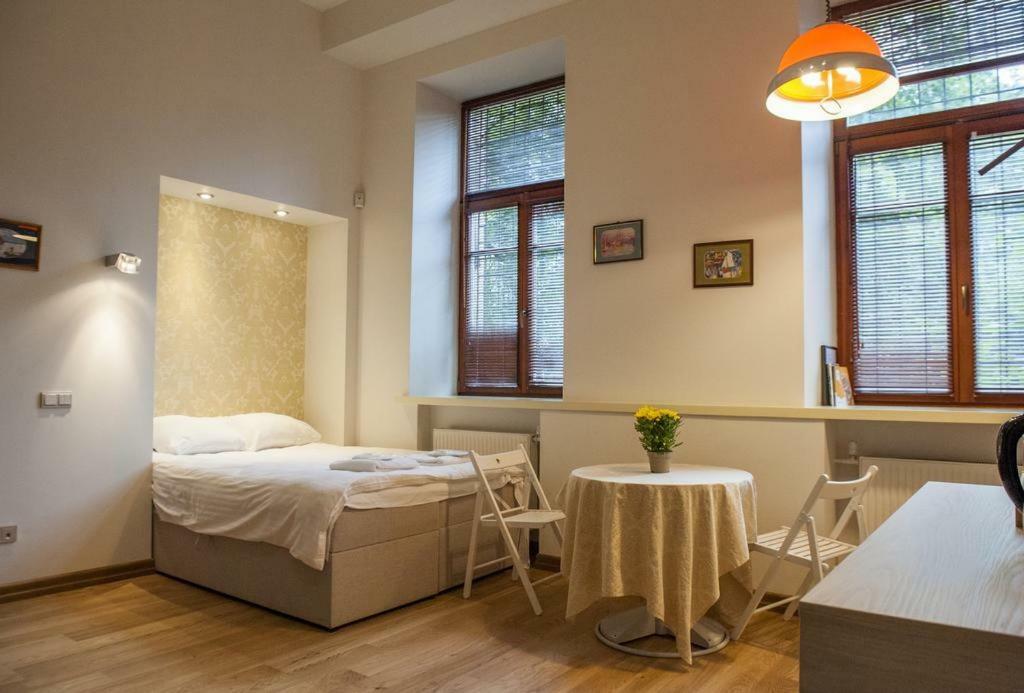 Teatro Apartments VNO Extérieur photo