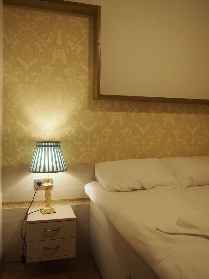 Teatro Apartments VNO Extérieur photo